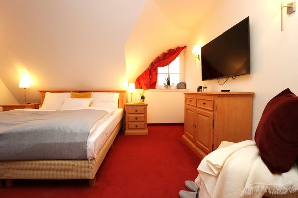 FERIENHÄUSER Küstenwaldvilla Ostseebad Dierhagen - Schlafzimmer