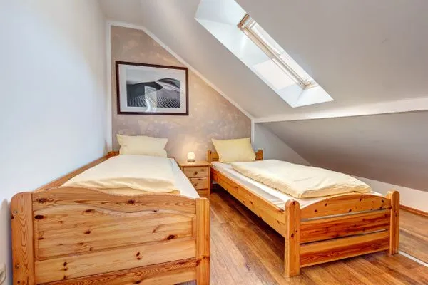 3. Schlafzimmer mit 2 Einzelbetten  Ferienwohung Kira