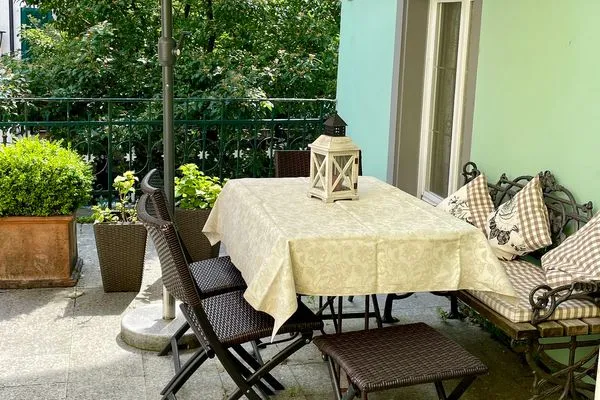 Multi-FeWo Haus Paradiesplatz Ferienwohnung Adam Lindau Insel - Blick von der Terrasse