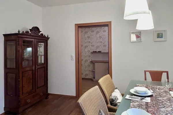 Multi-FeWo Haus Paradiesplatz Ferienwohnung Adam Lindau Insel - Essbereich im Wohnzimmer