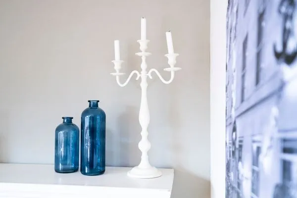 Wohnzimmer, Fernseher, Couch, Sofa, Esstisch, Bank, Kommode  Ferienwohnung "Haus am Kurpark App. 11"