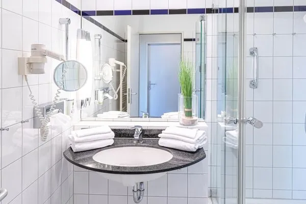 Ferienwohnung Strandhafer Aparthotel Zingst -  Badezimmer  Strandhafer