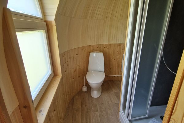  Tinyhouse Igloo Lindström Belauer See - Badezimmer