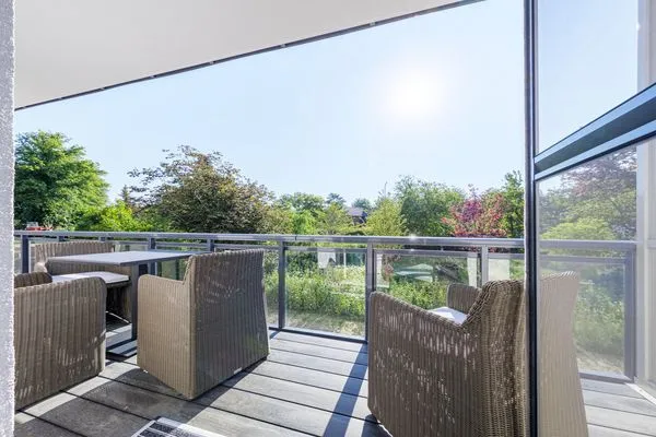 Ferienwohnung Achterndieck Ostseebad Wustrow - ZweiWasser Alte Seefahrtschule Großzügiger Balkon  Achterndieck