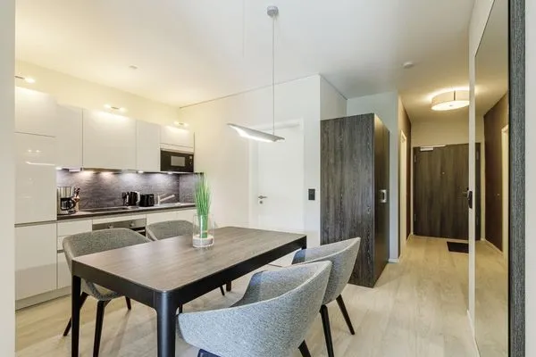 Ferienwohnung Achterndieck Ostseebad Wustrow - ZweiWasser Alte Seefahrtschule Essbereich  Achterndieck