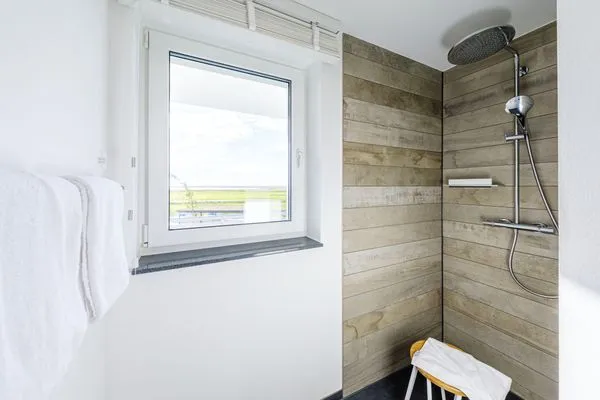 Ferienwohnung Boddenstuv Ostseebad Wustrow - ZweiWasser Alte Seefahrtschule Bad  Boddenstuv