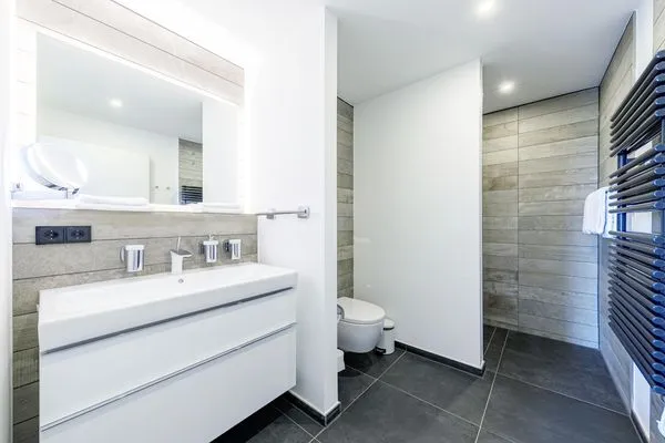 Ferienwohnung Boddenkieker Ostseebad Wustrow - ZweiWasser Alte Seefahrtschule Bad  Boddenkieker