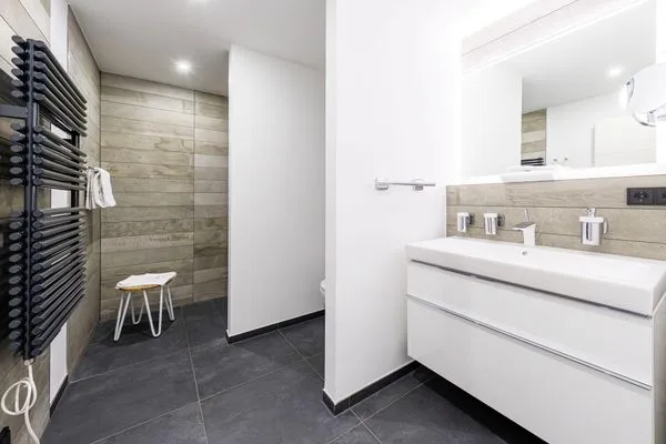 Ferienwohnung Boddenlümmel Ostseebad Wustrow - ZweiWasser Alte Seefahrtschule Bad  Boddenlümmel