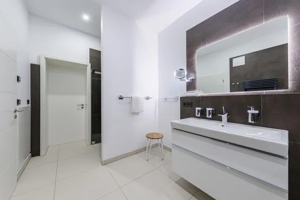 Ferienwohnung Wellenreiter Ostseebad Wustrow - ZweiWasser Alte Seefahrtschule Bad  Wellenreiter