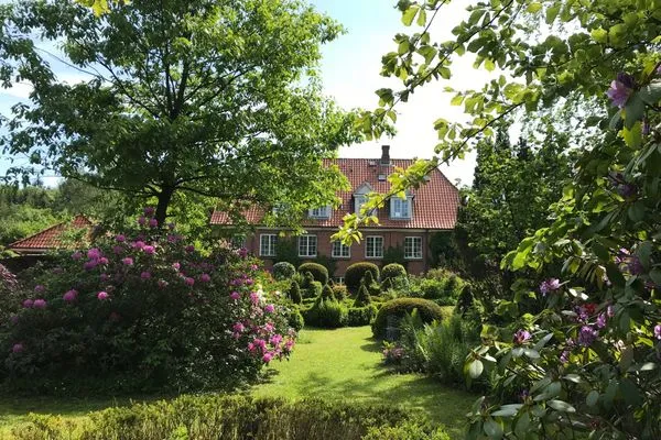   Ferienwohnung Country Garden - Ein gemütliches Refugium für die Familie im Naturpark Schlei