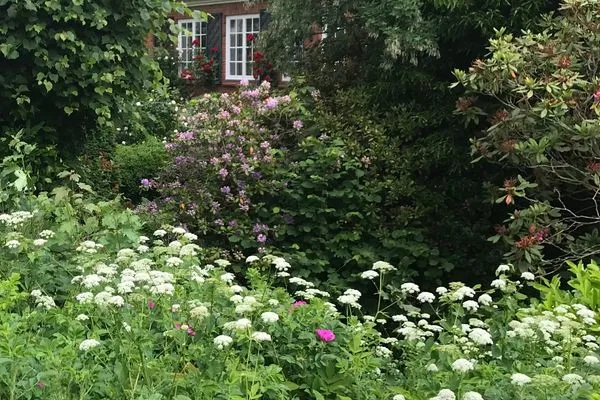   Ferienwohnung Country Garden - Ein gemütliches Refugium für die Familie im Naturpark Schlei