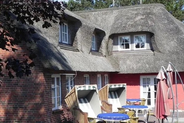 Garten Hüs Sanskiin Ferienwohnung *Driiwholt*