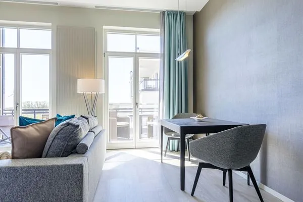 Ferienwohnung Meerglück Ostseebad Wustrow - ZweiWasser Alte Seefahrtschule Wohnbereich  Meerglück