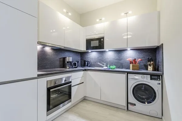 Ferienwohnung Meerglück Ostseebad Wustrow - ZweiWasser Alte Seefahrtschule Küche  Meerglück