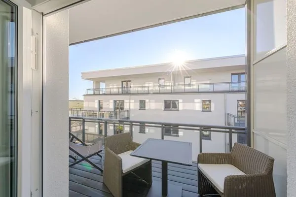 Ferienwohnung Käptenslounge Ostseebad Wustrow ZweiWasser Alte Seefahrtschule Balkon  Käptenslounge