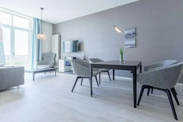 Ferienwohnung Wustrower Welle Ostseebad Wustrow ZweiWasser Alte Seefahrtschule Essbereich  Wustrower Welle