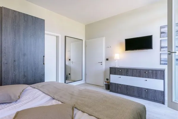 Ferienwohnung Backboard Ostseebad Wustrow ZweiWasser Alte Seefahrtschule Schlafzimmer  Backboard