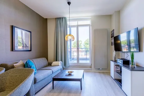 Ferienwohnung Backboard Ostseebad Wustrow ZweiWasser Alte Seefahrtschule Wohnzimmer  Backboard