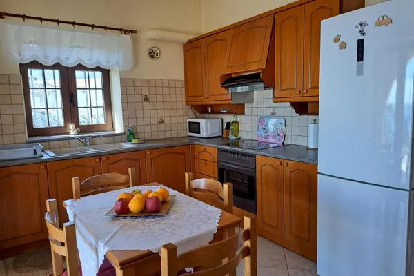 Küche / Küchenzeile  Petrino-View