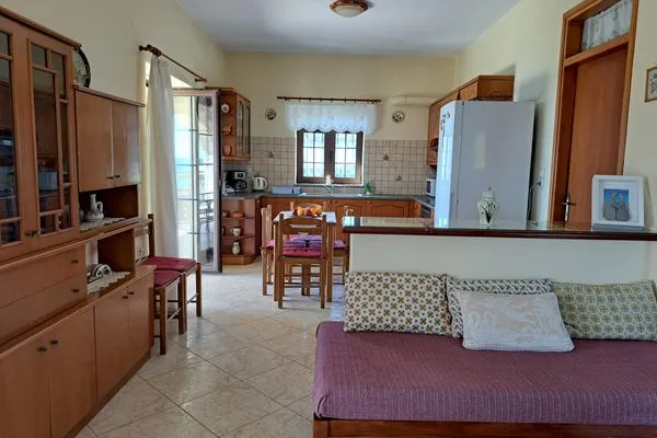 Küche / Küchenzeile  Petrino-View