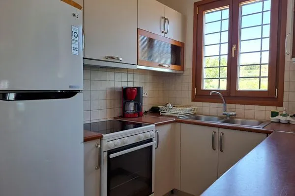 Küche / Küchenzeile  Armenopetra