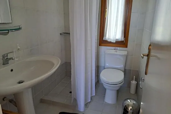 Badezimmer  Armenopetra