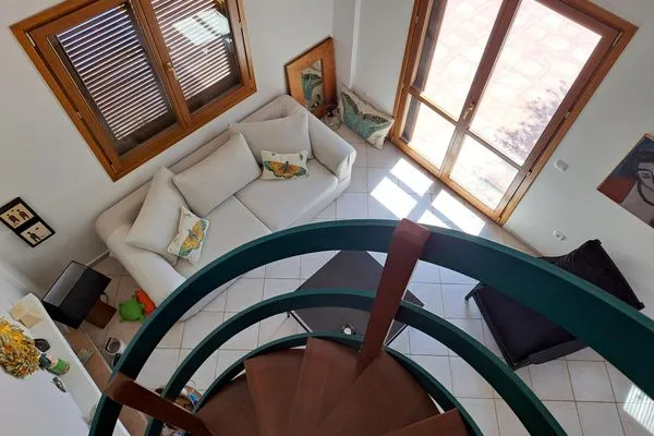 Treppe zum Schlafzimmer  Vigla