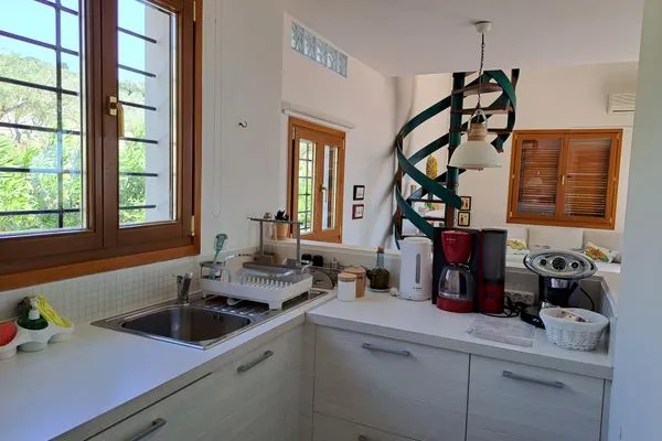 Küche / Küchenzeile  Vigla