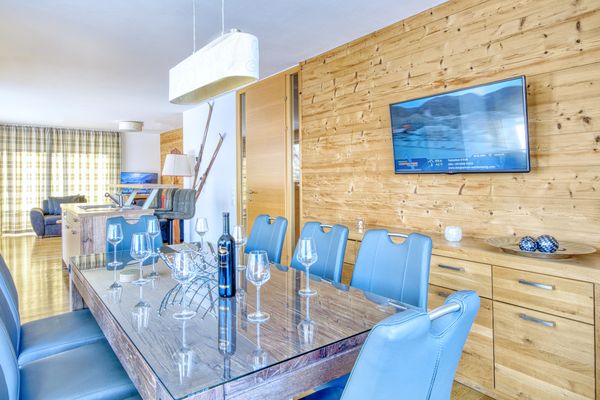 Alpin & Seeresort Penthouse 18 Zell am See - Wohnzimmer