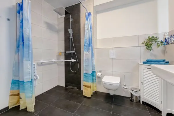 Badezimmer  Bernsteinquartier, Whg. 04.40