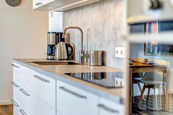 Küche / Küchenzeile  Bernsteinquartier, Whg. 05.50 "Dünensonne"