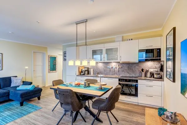 Küche / Küchenzeile  Bernsteinquariter, Whg. 05.55