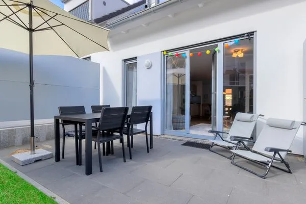 Terrasse  Bernsteinquartier, Ferienhaus 06b "Lachmöwe"