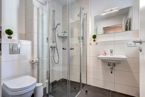 Badezimmer  Bernsteinquartier, Ferienhaus 09b "Ostseeparadies"