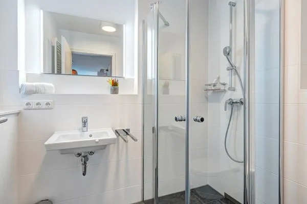 Badezimmer  Bernsteinquartier, Ferienhaus 09c "Ostseenest"