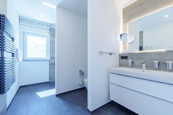 Ferienwohnung Vitus Bering Suite Ostseebad Wustrow ZweiWasser Alte Seefahrtschule Bad  Vitus Bering Suite