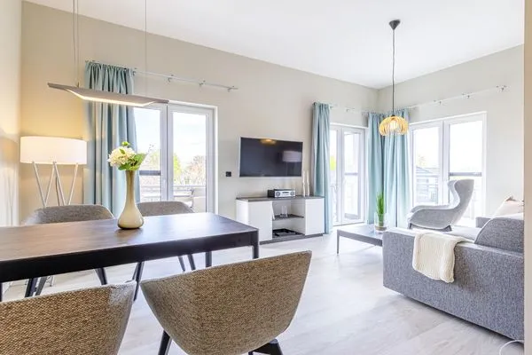 Ferienwohnung Vitus Bering Suite Ostseebad Wustrow ZweiWasser Alte Seefahrtschule Wohnzimmer  Vitus Bering Suite
