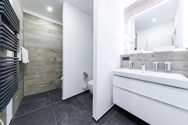 Badezimmer  James Cook Suite