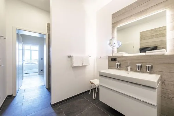 Ferienwohnung Ostseeperle Ostseebad Wustrow ZweiWasser Alte Seefahrtschule Bad  Ostseeperle