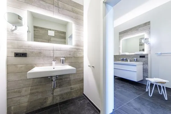 Ferienwohnung Wellenmeer Ostseebad Wustrow ZweiWasser Alte Seefahrtschule Bad  Wellenmeer