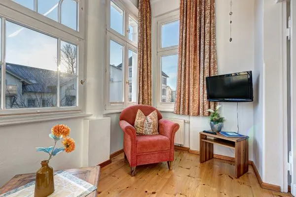 Wohnzimmer  Villa Ahlbeck, Whg. Warnemünde