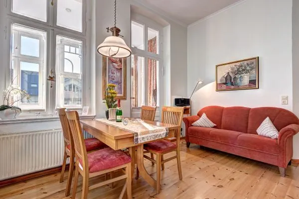 Wohnzimmer  Villa Ahlbeck, Whg. Warnemünde