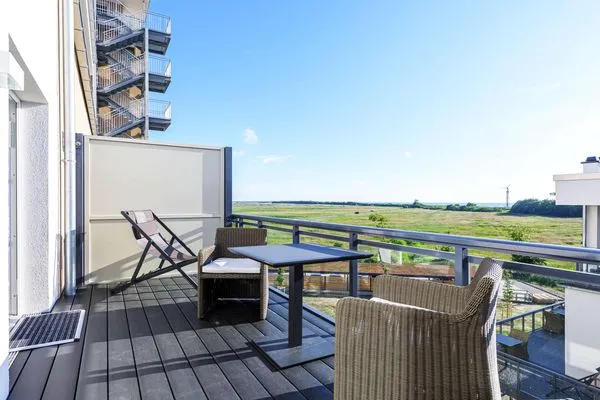 Ferienwohnung Ostseesonne Ostseebad Wustrow ZweiWasser Alte Seefahrtschule Balkon mit Wasserblick  Ostseesonne