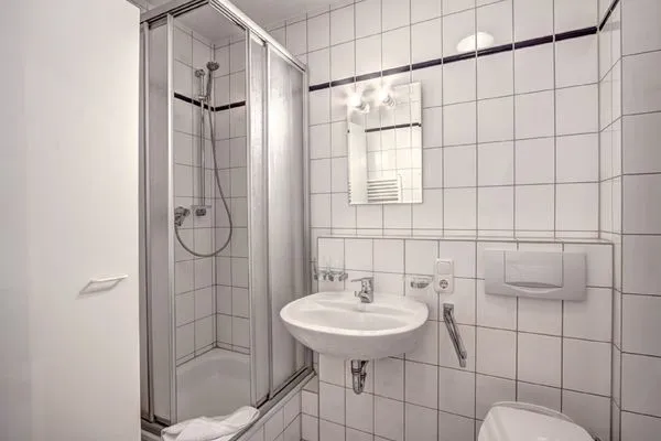 Badezimmer  Haus Rolandseck, Whg. 03