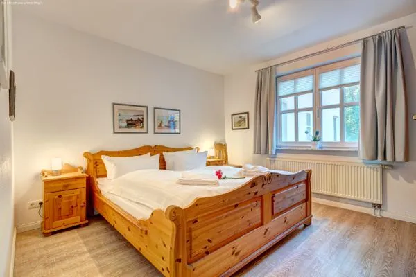 Schlafzimmer  Haus Rolandseck, Whg. 06