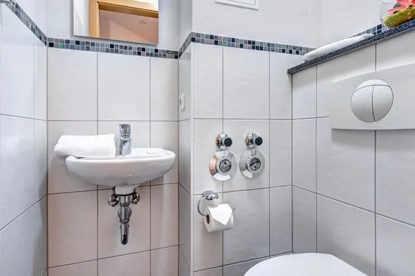 Gäste-WC  Ostseeresidenz Gorki Park, Whg. 04