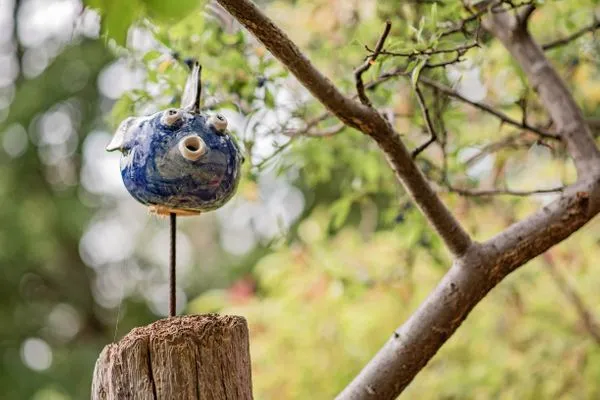 Dekoratives Detail  Kleiner Wagen