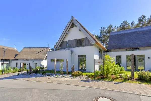 Hauptansicht  Lodino Lodge