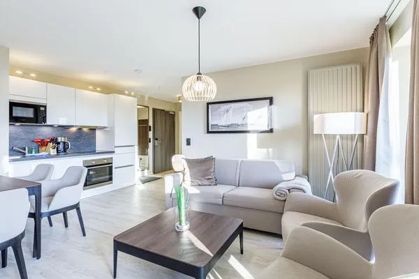 Ferienwohnung Boddendomizil Ostseebad Wustrow ZweiWasser Alte Seefahrtschule Großer Wohnbereich  Boddendomizil