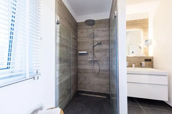 Ferienwohnung Dünenlounge Ostseebad Wustrow ZweiWasser Alte Seefahrtschule Bad  Dünenlounge